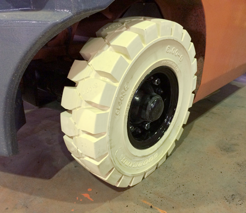 forklift-white-tyre